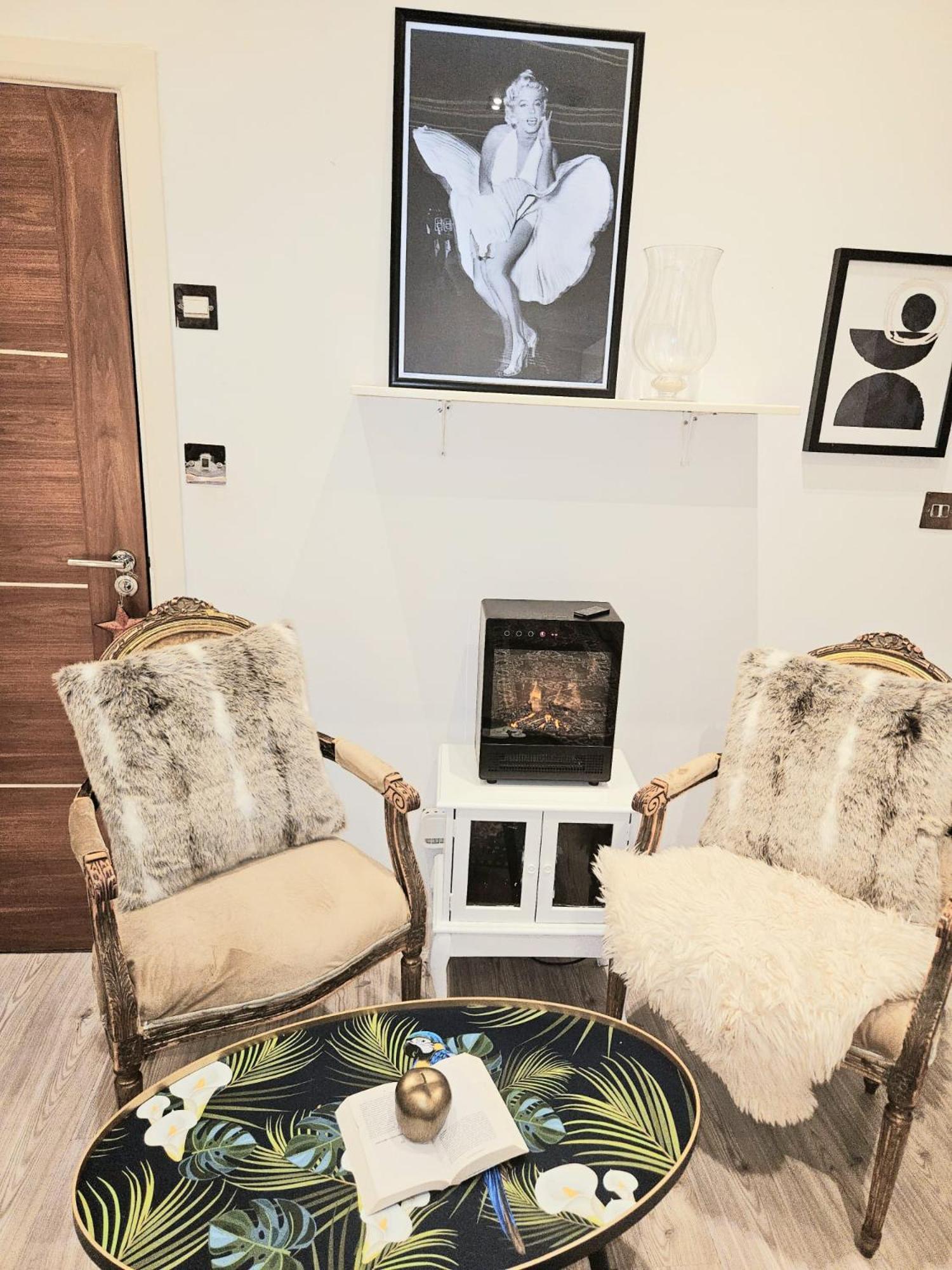 Central London Studio - Private & Fully Equipped ภายนอก รูปภาพ