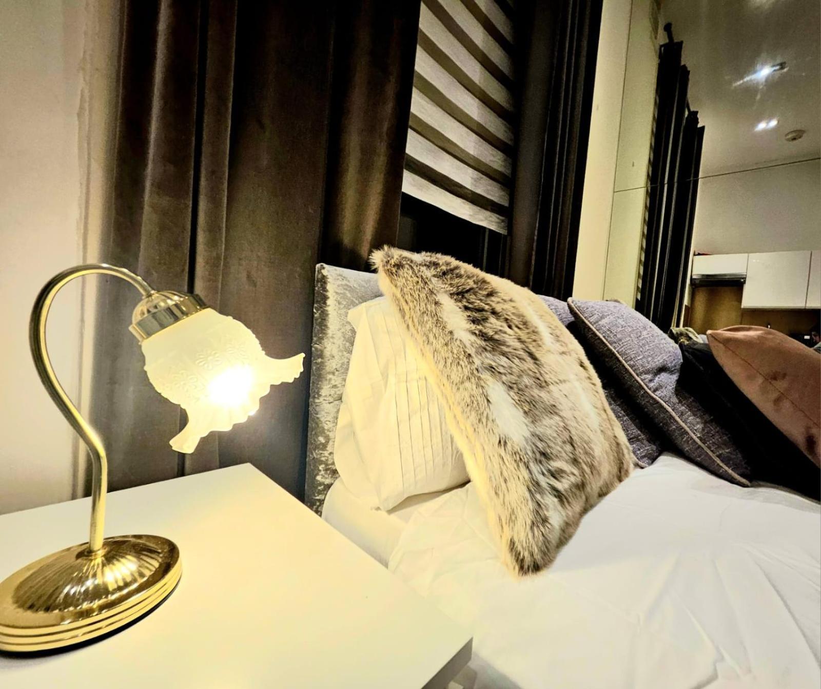 Central London Studio - Private & Fully Equipped ภายนอก รูปภาพ